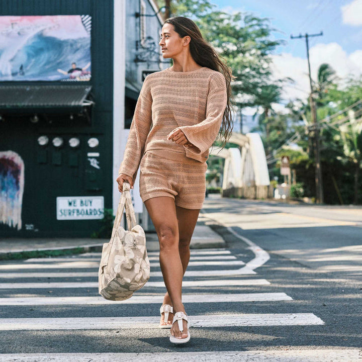 LA'I T-BAR SANDAL