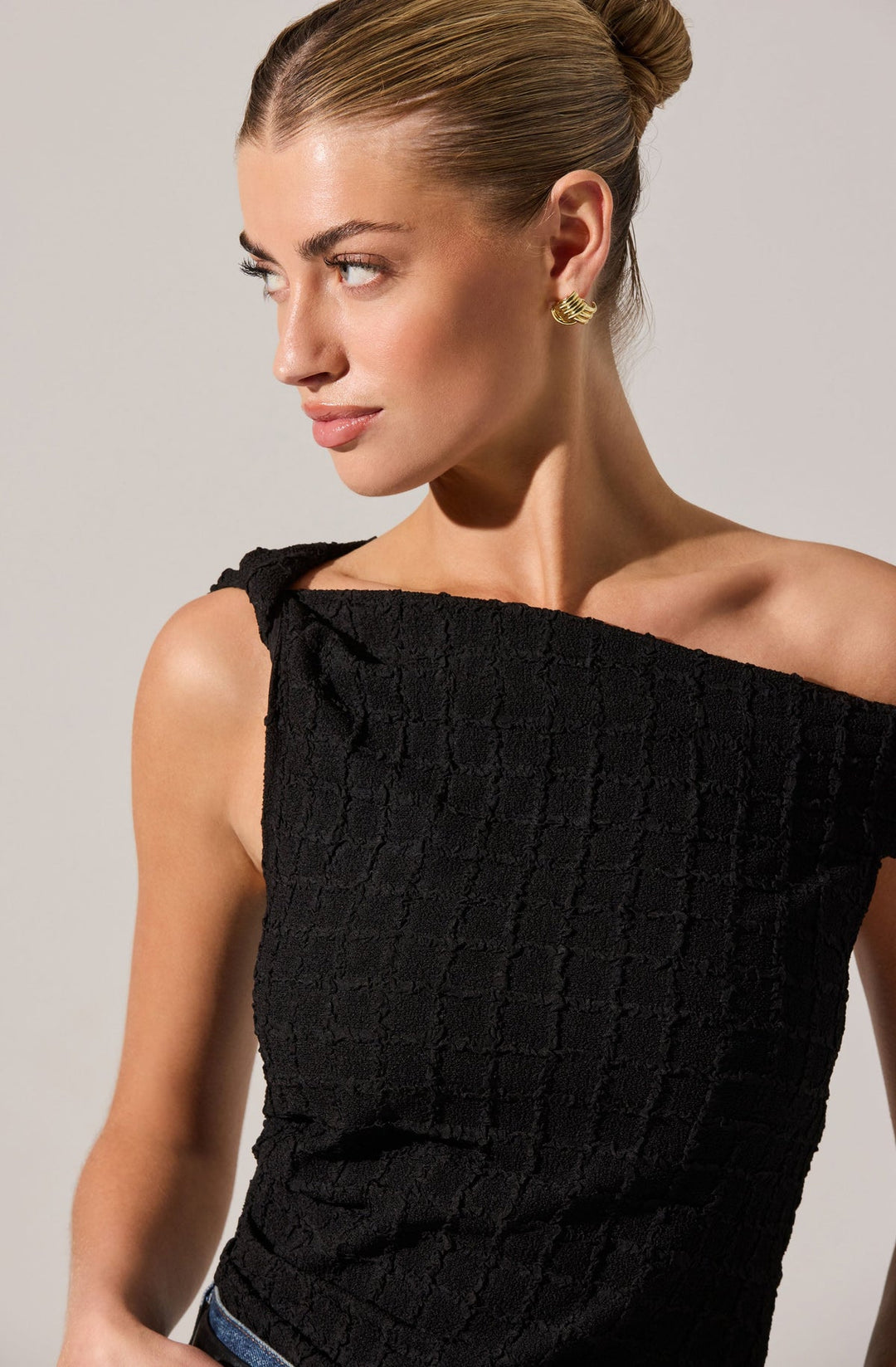 LINDY TEXTURED TOP