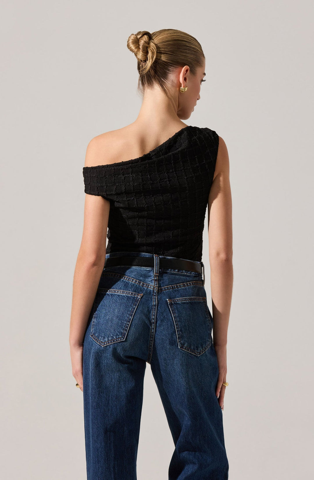 LINDY TEXTURED TOP