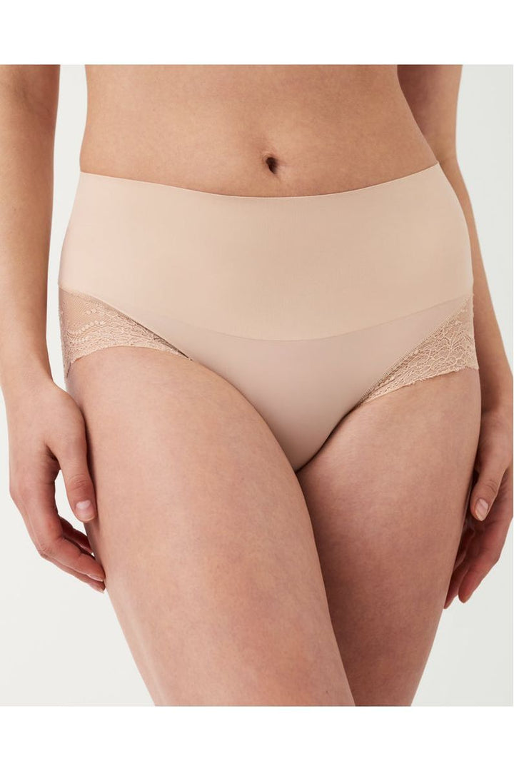 LACE HI-HIPSTER
