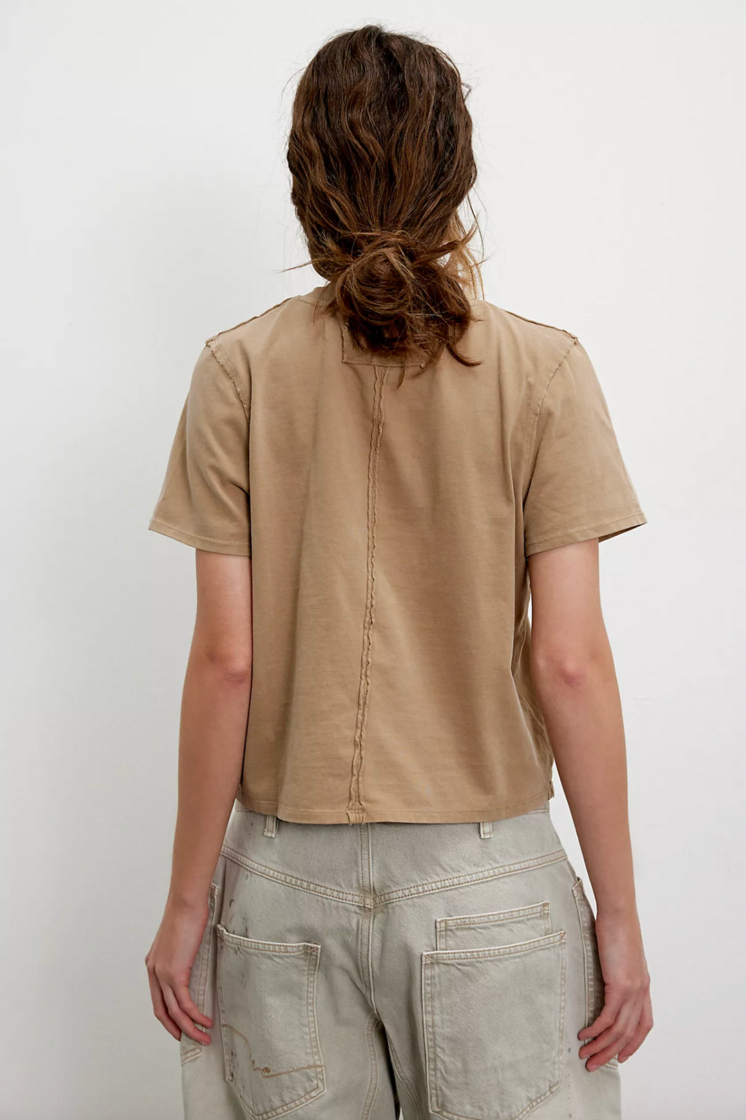 EVERYDAY TEE