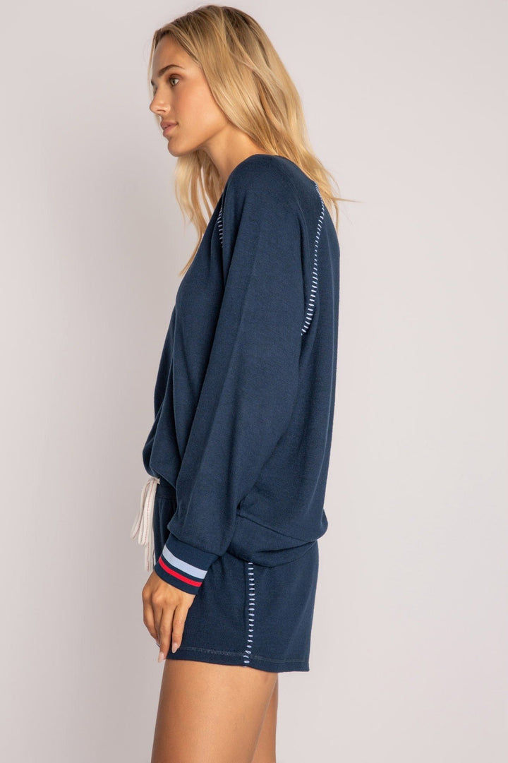 L/S AMERICANA VNECK TOP