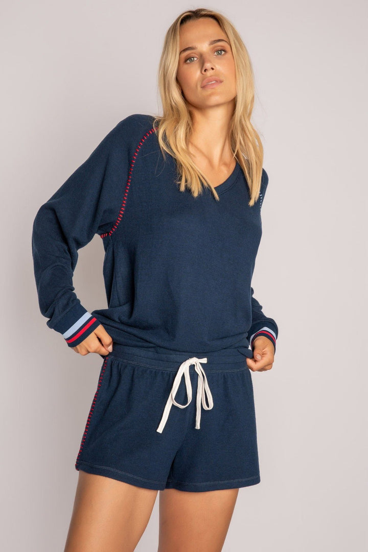 L/S AMERICANA VNECK TOP