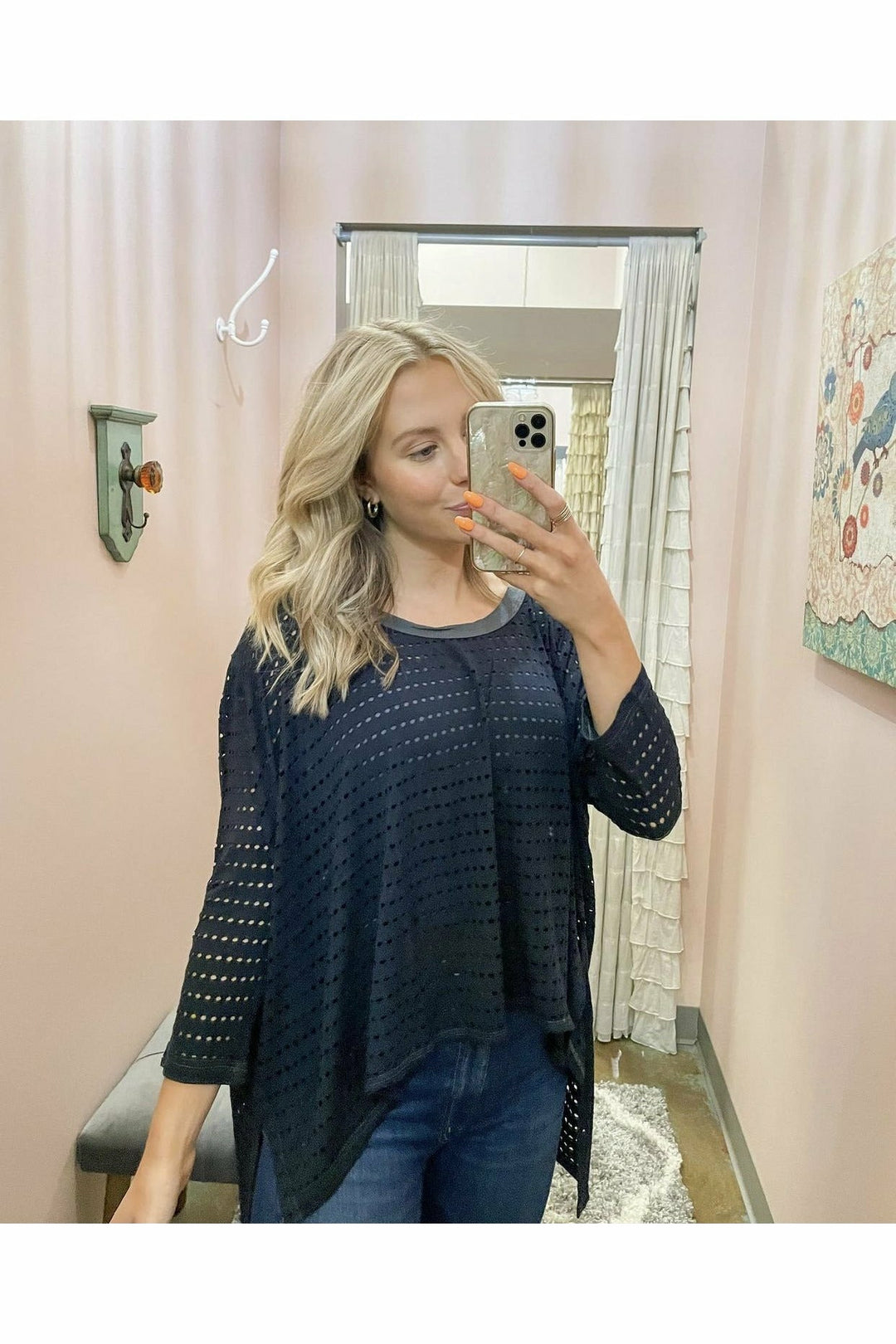 HOLEY TOP TRUNKSHOW- SOLID