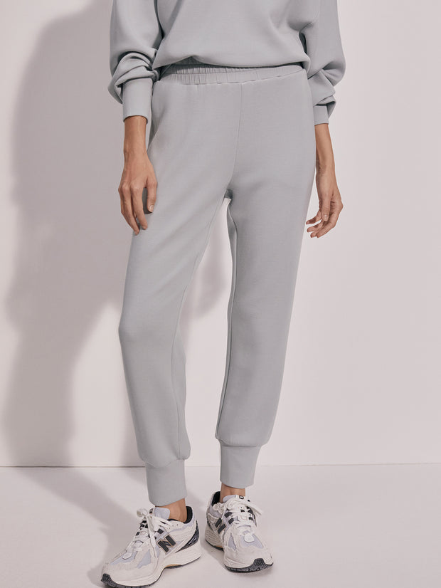 The Slim Cuff Pant 25"