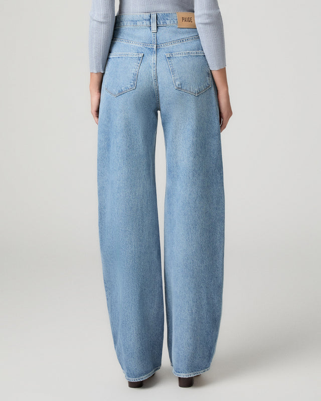 ARELLIA 32" BARREL LEG JEAN