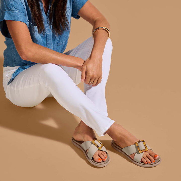 LA'I SLIDE SANDAL