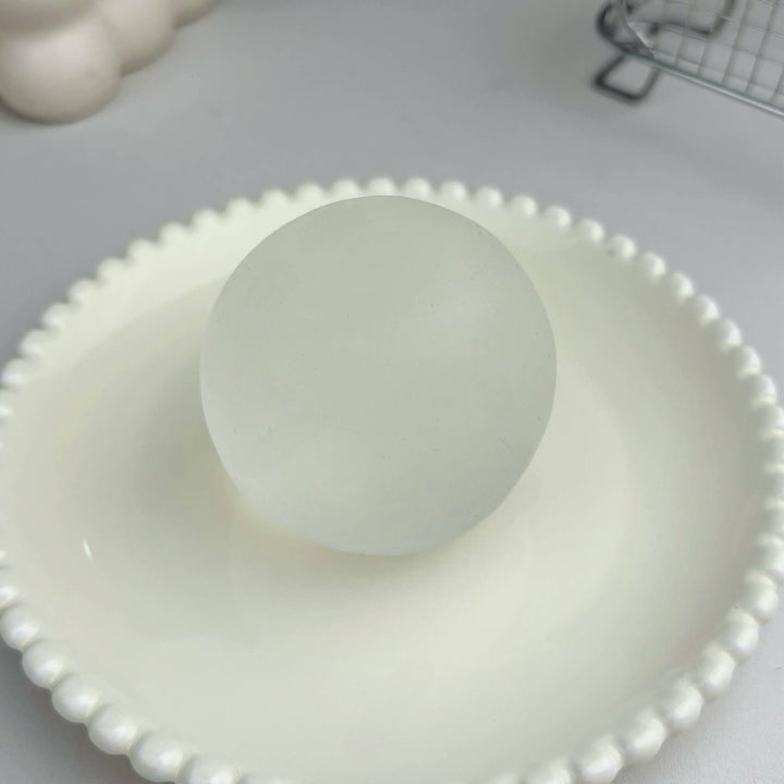 MOLDABLE SQUISHY BALL