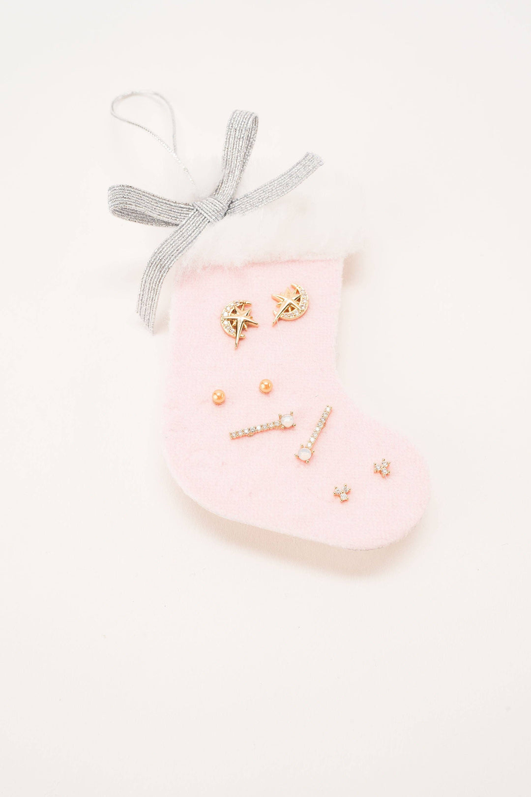 STOCKING EARRING TRIO