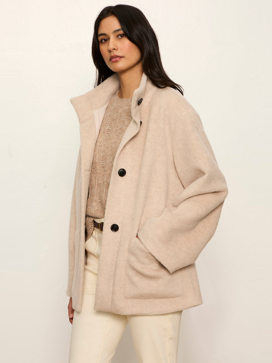 BUNDLED WOOL COAT