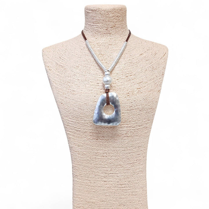 NAVA PENDANT NECKLACE
