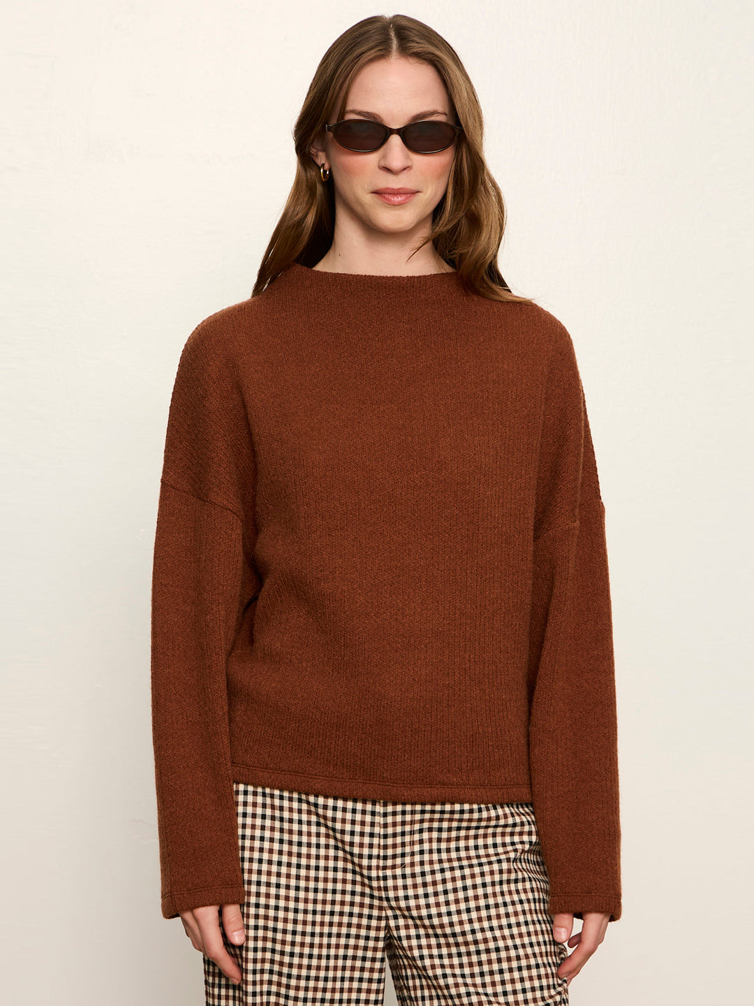 RIBBED DOLMAN SWEATSHIRT | BURNT COCOA