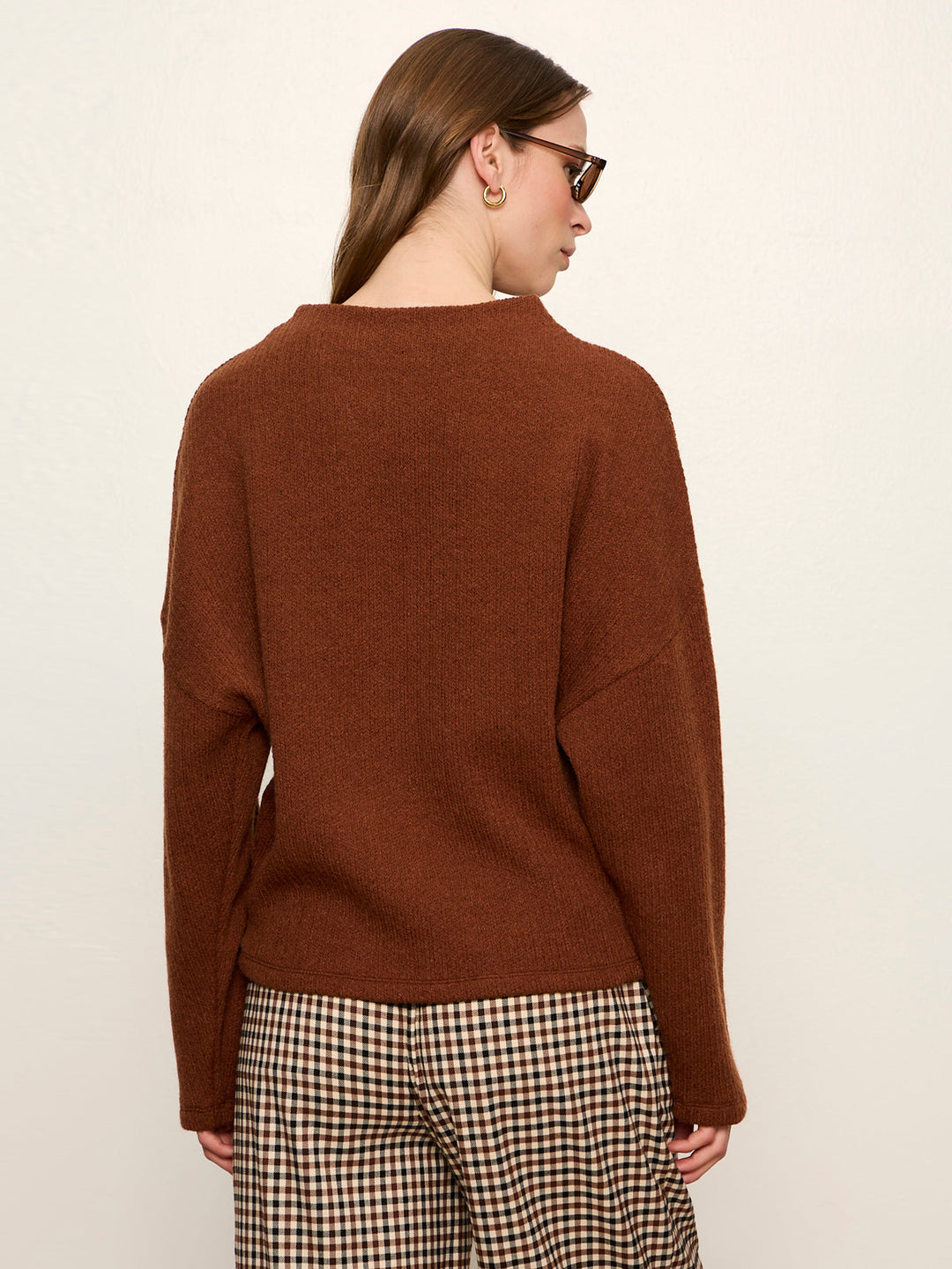 RIBBED DOLMAN SWEATSHIRT | BURNT COCOA