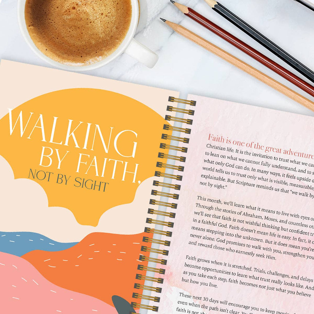 A Year In Devotion: 365 Days To Draw Near God