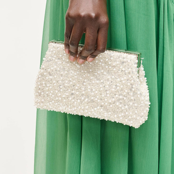GLITZ PEARL CLUTCH