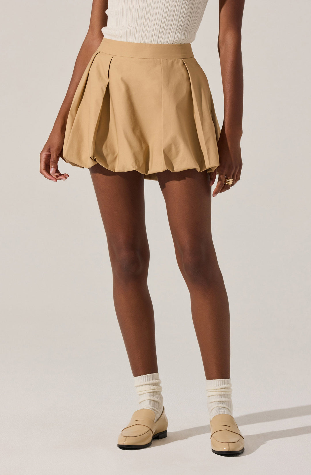 TOINI PLEATED BUBBLE MINI SKORT