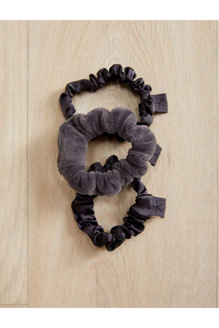 LUXE CHIC AND SILK SCRUNCHIE SET