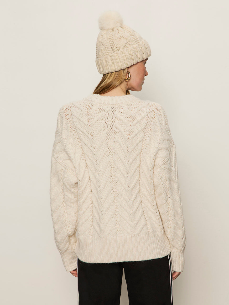 SNOW BUNNY STATEMENT SWEATER