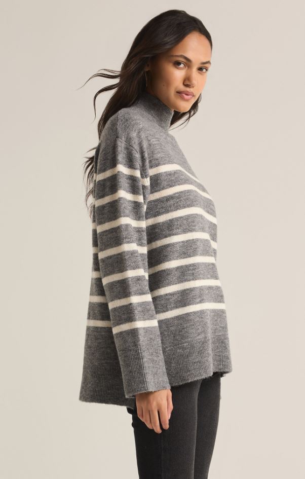 FIN STRIPE TURTLENECK SWEATER