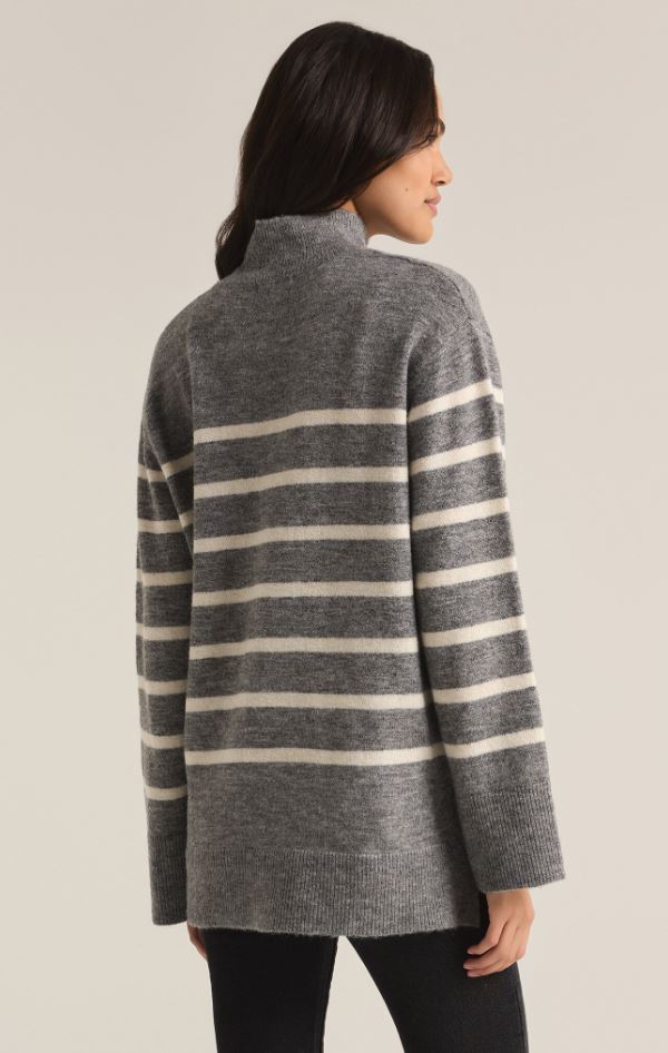 FIN STRIPE TURTLENECK SWEATER