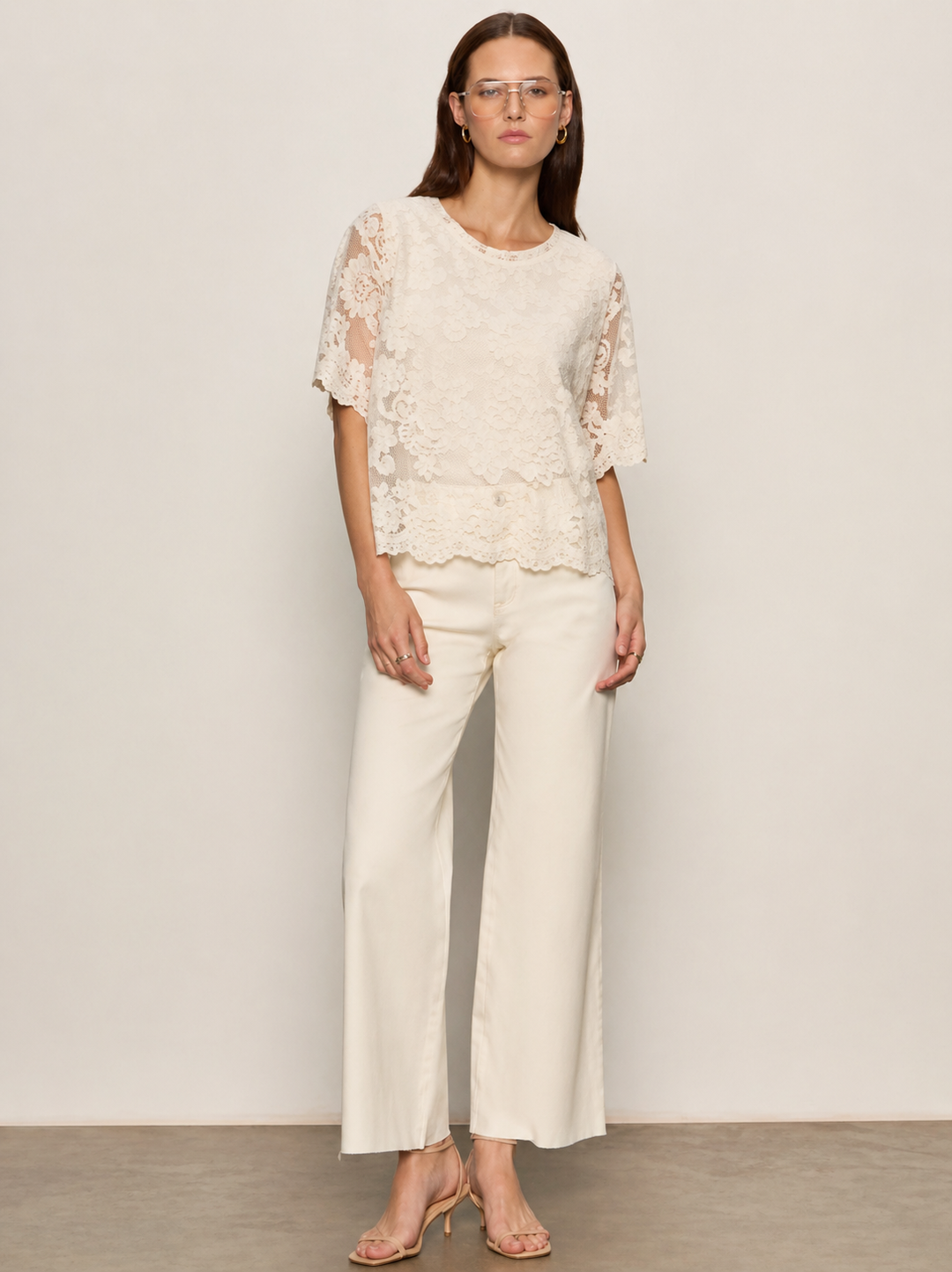FOREVER LACE TOP