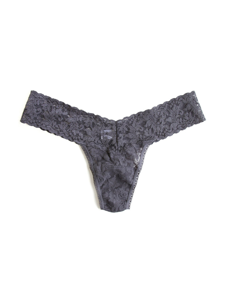 SIGNATURE LACE LOW RISE THONG