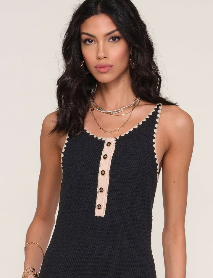VEIDA DRESS