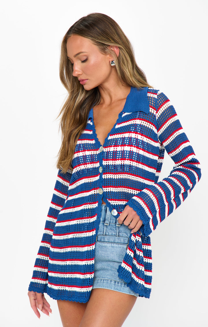 BUTTON UP COVERUP