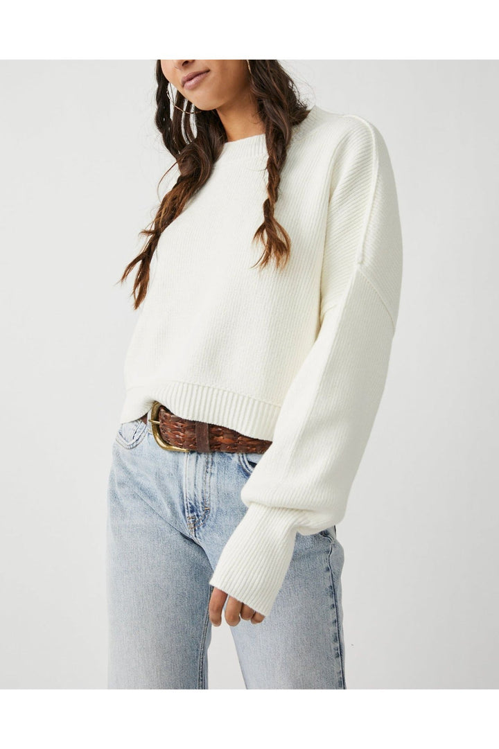 EASY STREET CROP PULLOVER SWEATER
