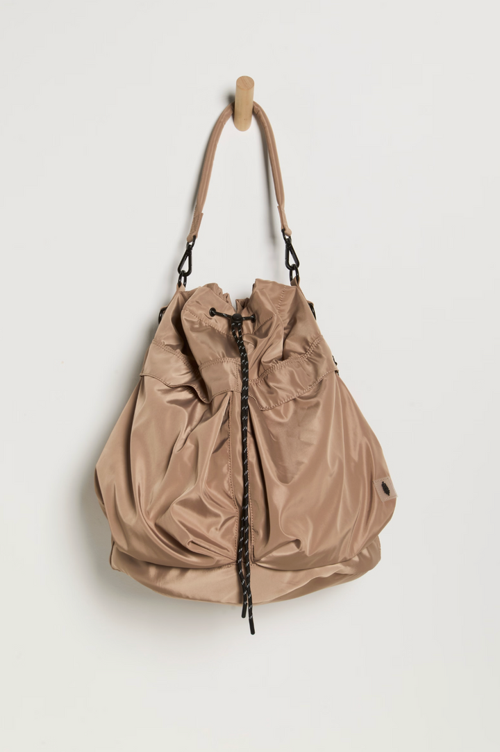 EGO BOOST MEGA BUCKET BAG