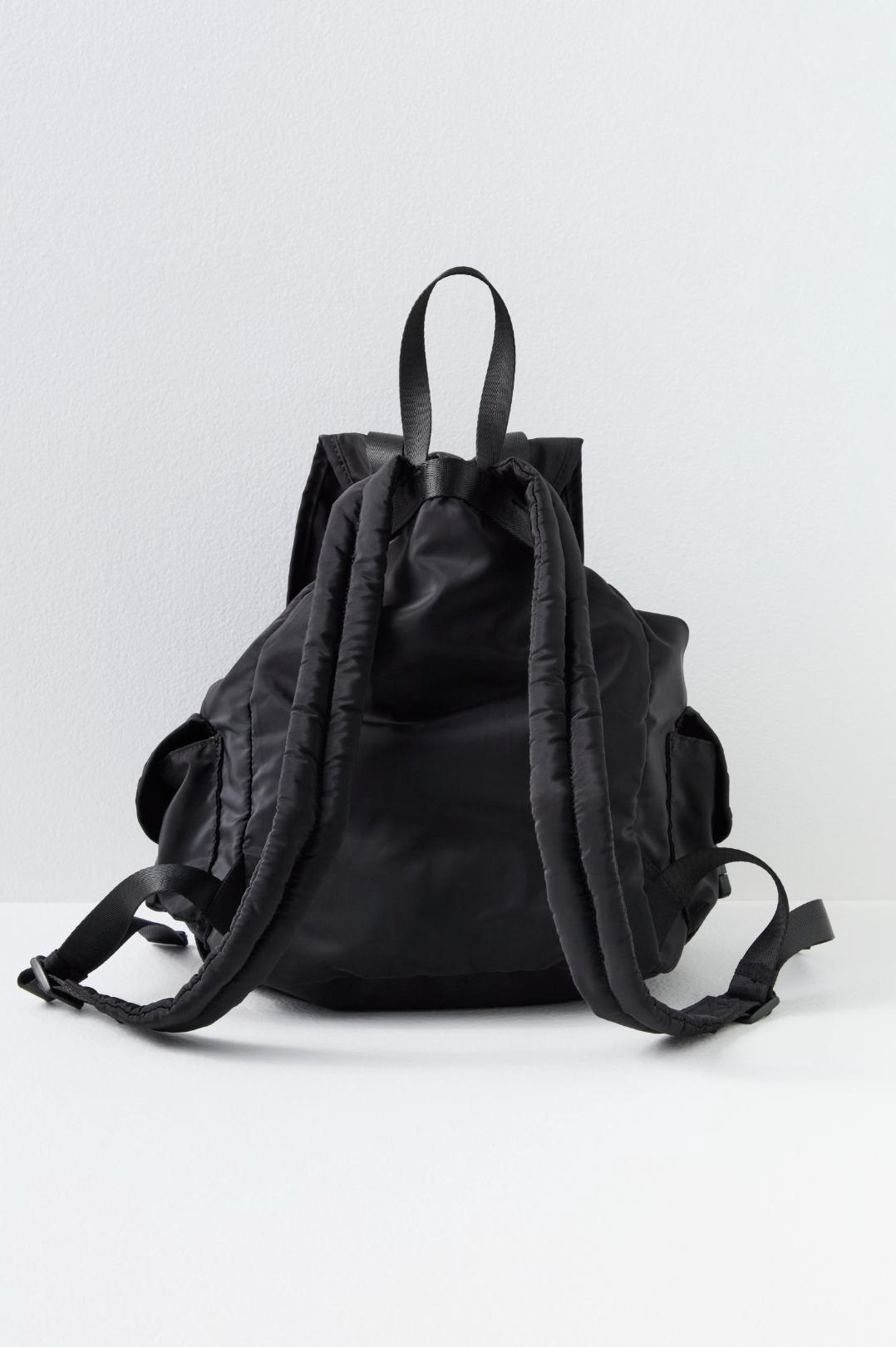 THE ADVENTURER BACKPACK