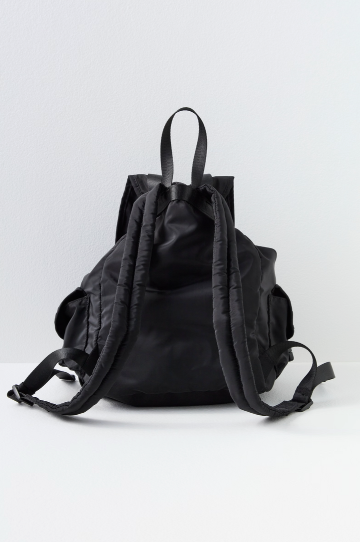 THE ADVENTURER BACKPACK