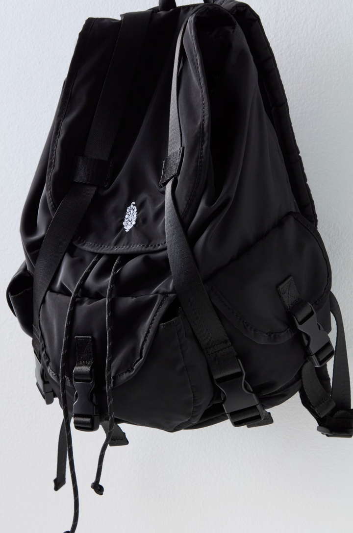 THE ADVENTURER BACKPACK