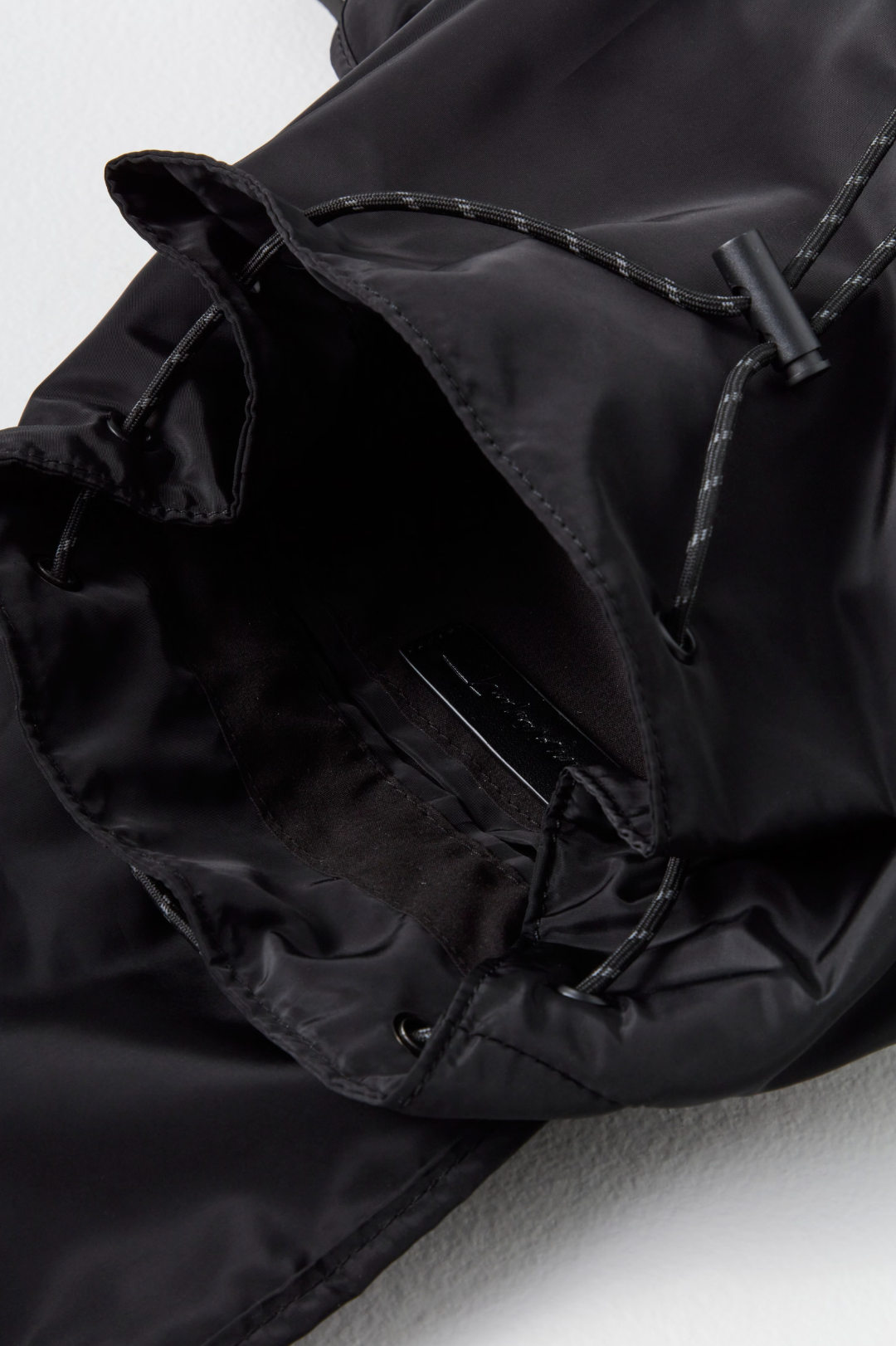 THE ADVENTURER BACKPACK