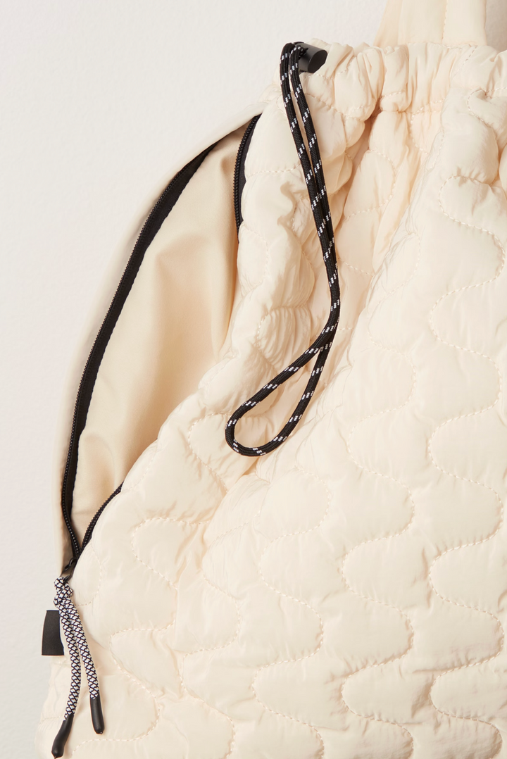 CLOUD 9 TOTE