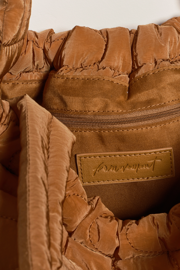 CLOUD 9 TOTE