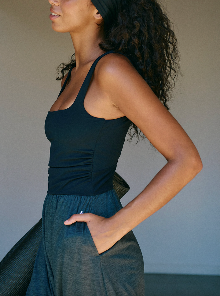 SHINY HAPPY ONE PIECE
