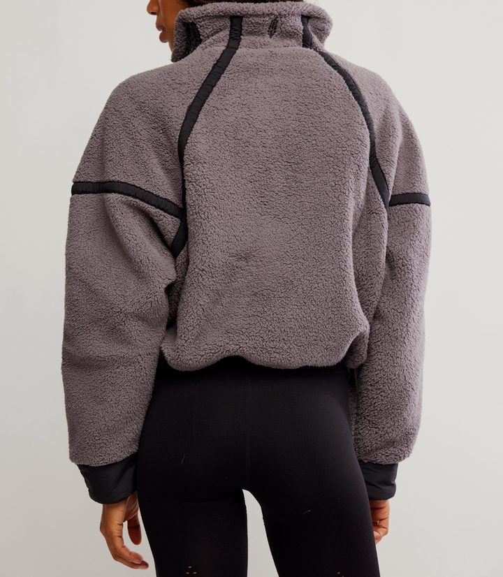 MOUNTAIN HIGH 1/2 ZIP | GUNMETAL