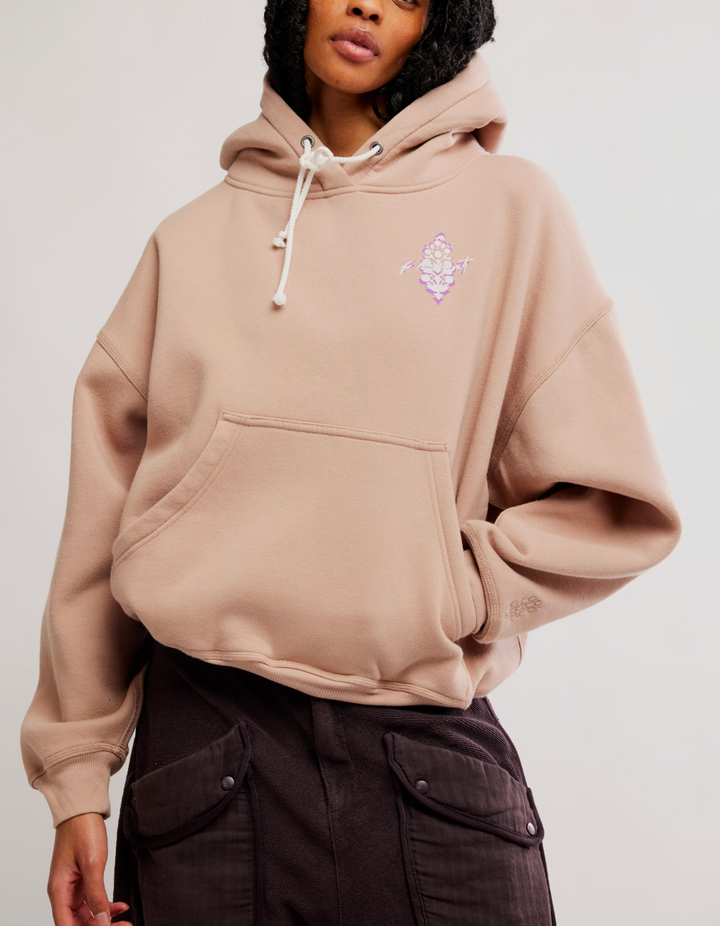 CTW FINAL CALL LOGO HOODIE  | SANDY