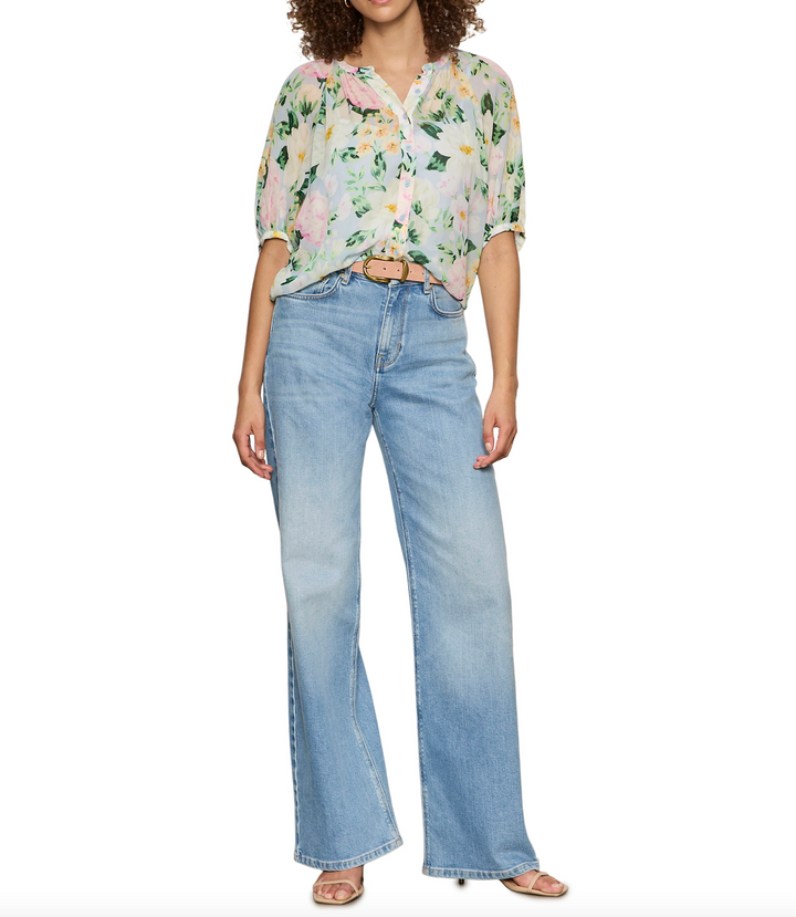 FAVORITE GIRL BUTTON BLOUSE