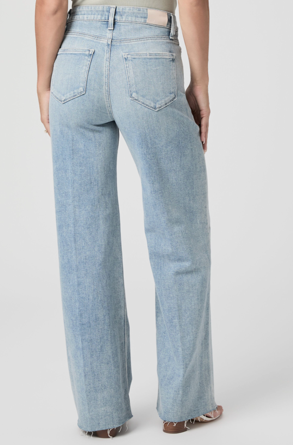 ANESSA 31" RAW HEM