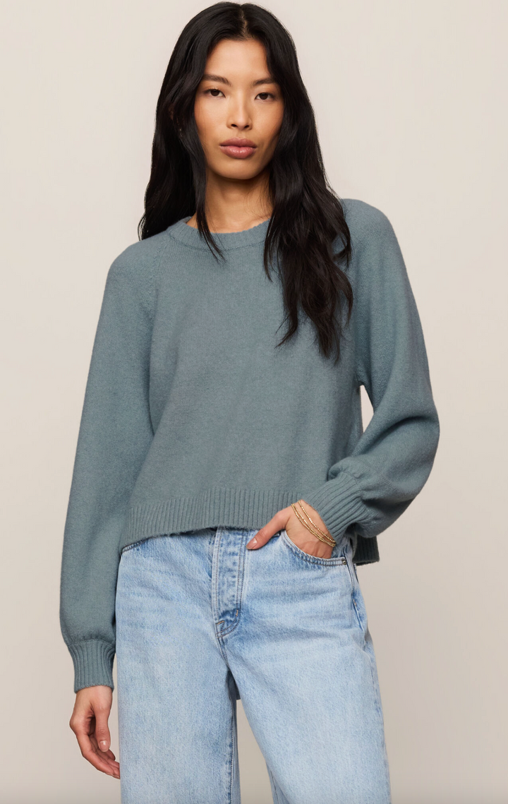 COMING UP SWEATER