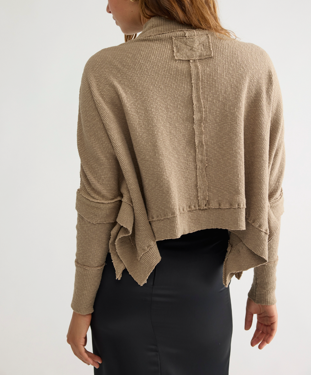 MOON DAISY TURTLENECK