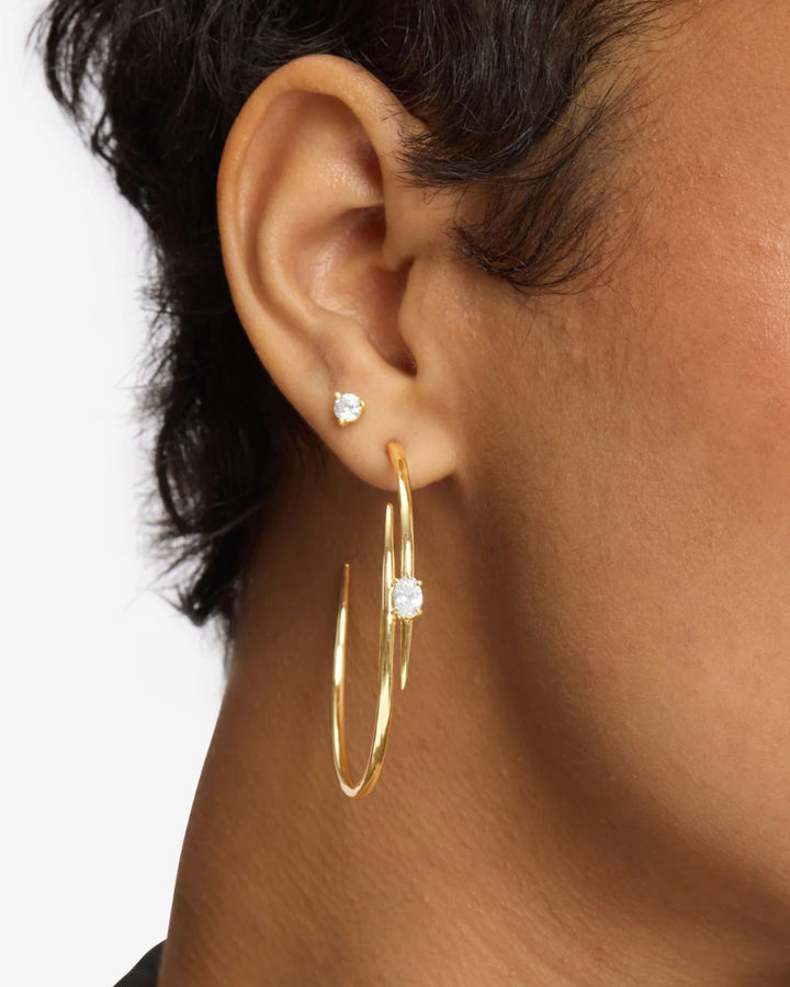 SHE'S ON POINT LASSO HOOPS 2"