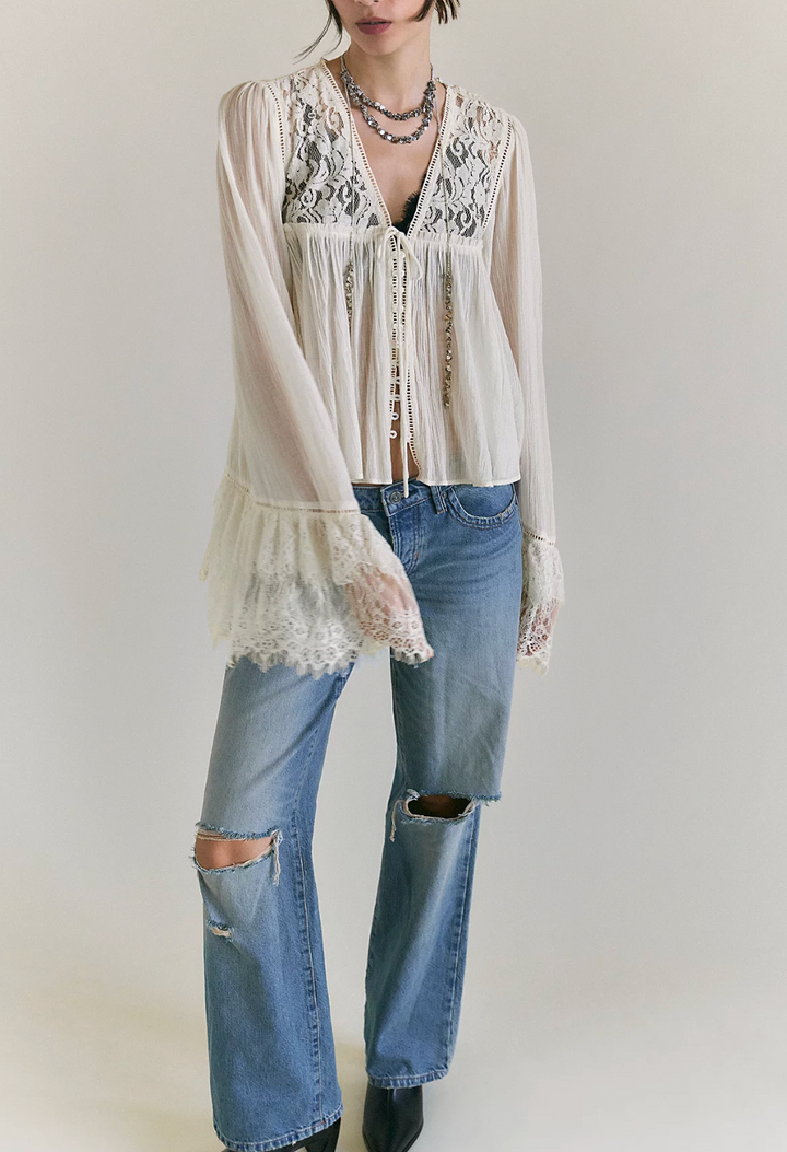 AVA BLOUSE