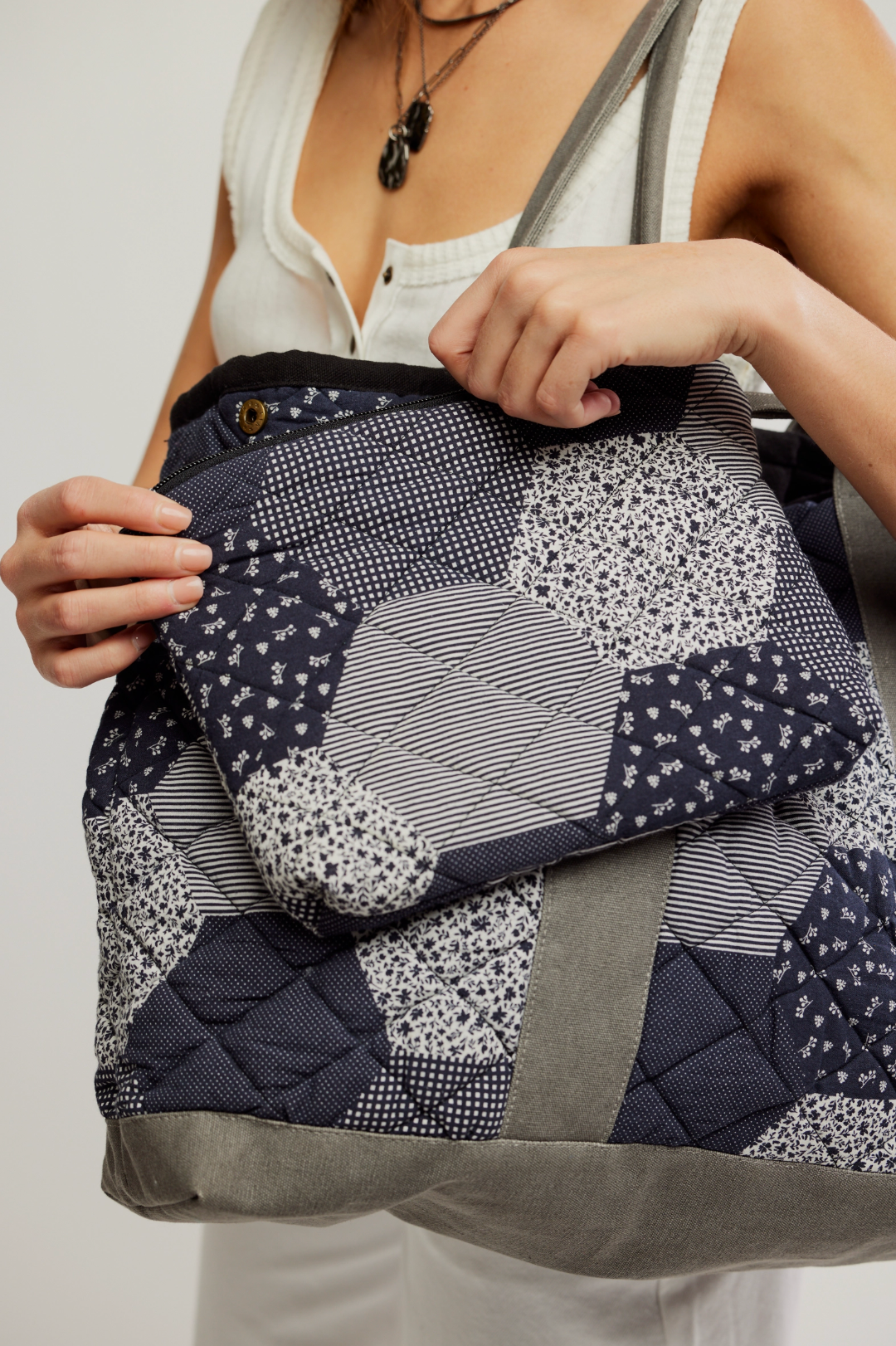 PIPPA PATCHWORK TOTE
