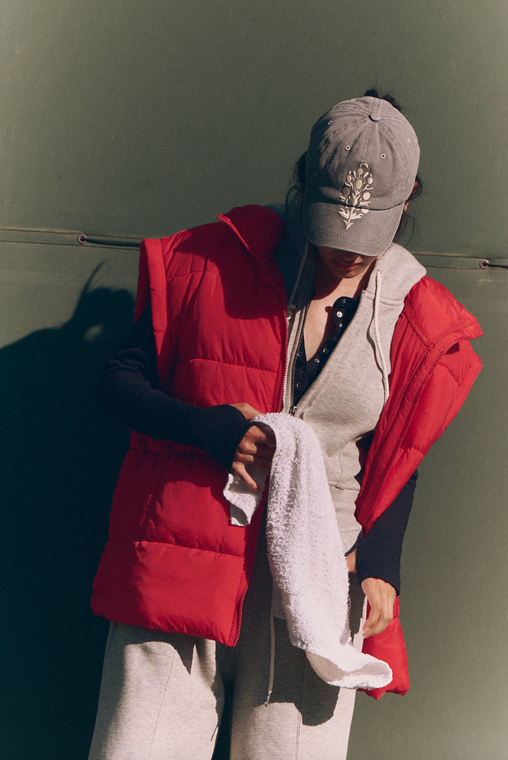 IN A BUBBLE PUFFER VEST