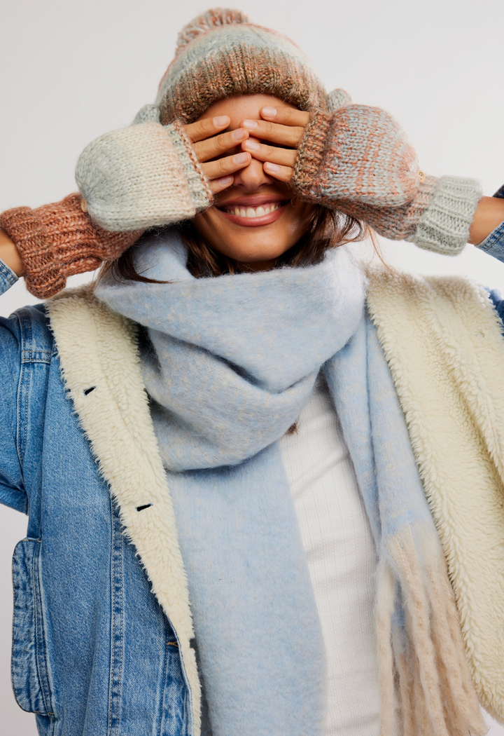 RAINBOW RUN HAT & GLOVE SET