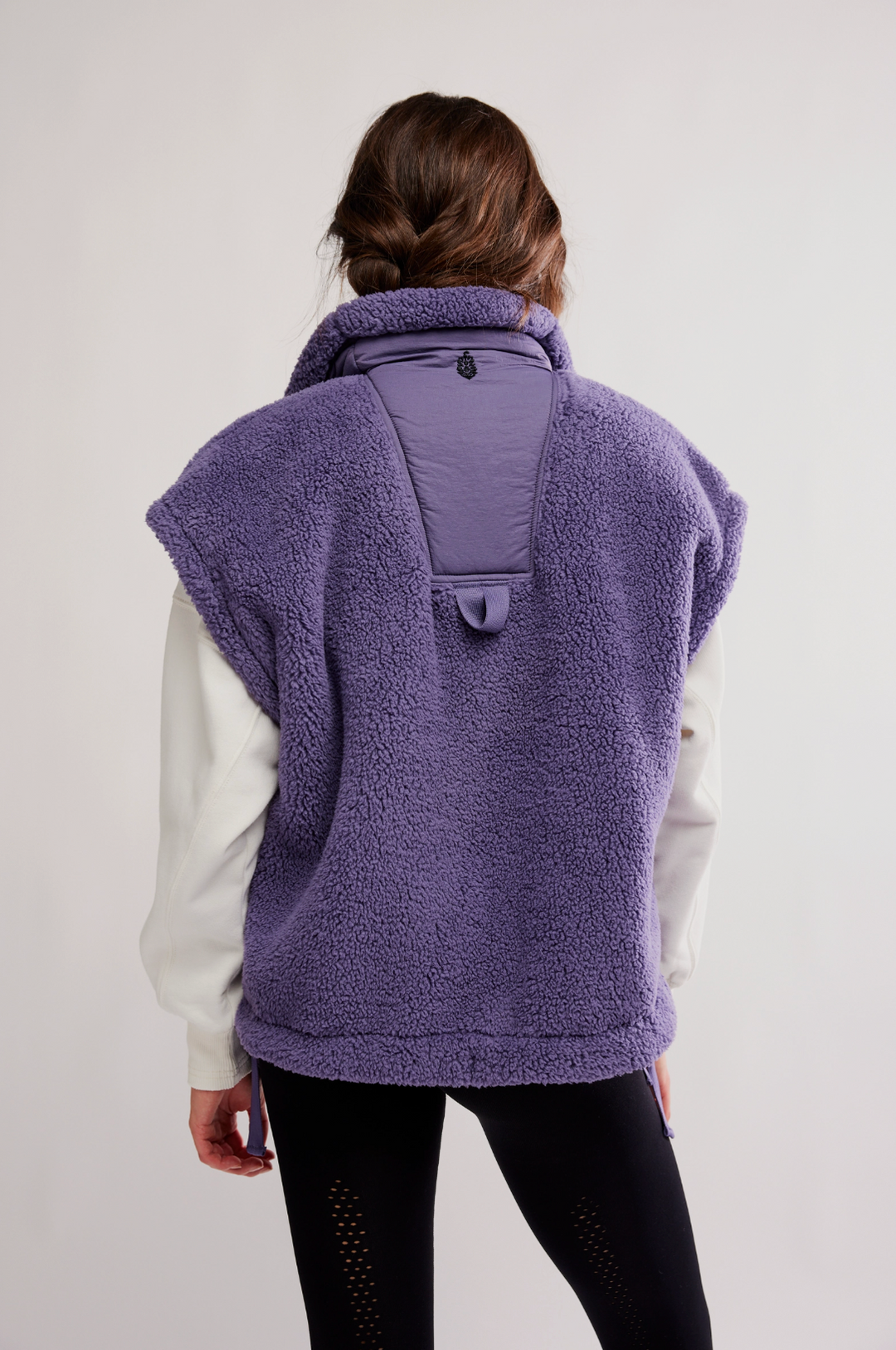 SCOUT IT OUT VEST | GRAPHITE