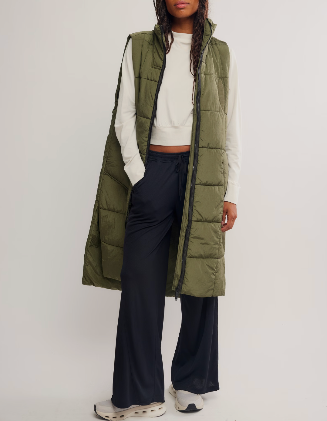 ON THE MOVE PACKABLE VEST